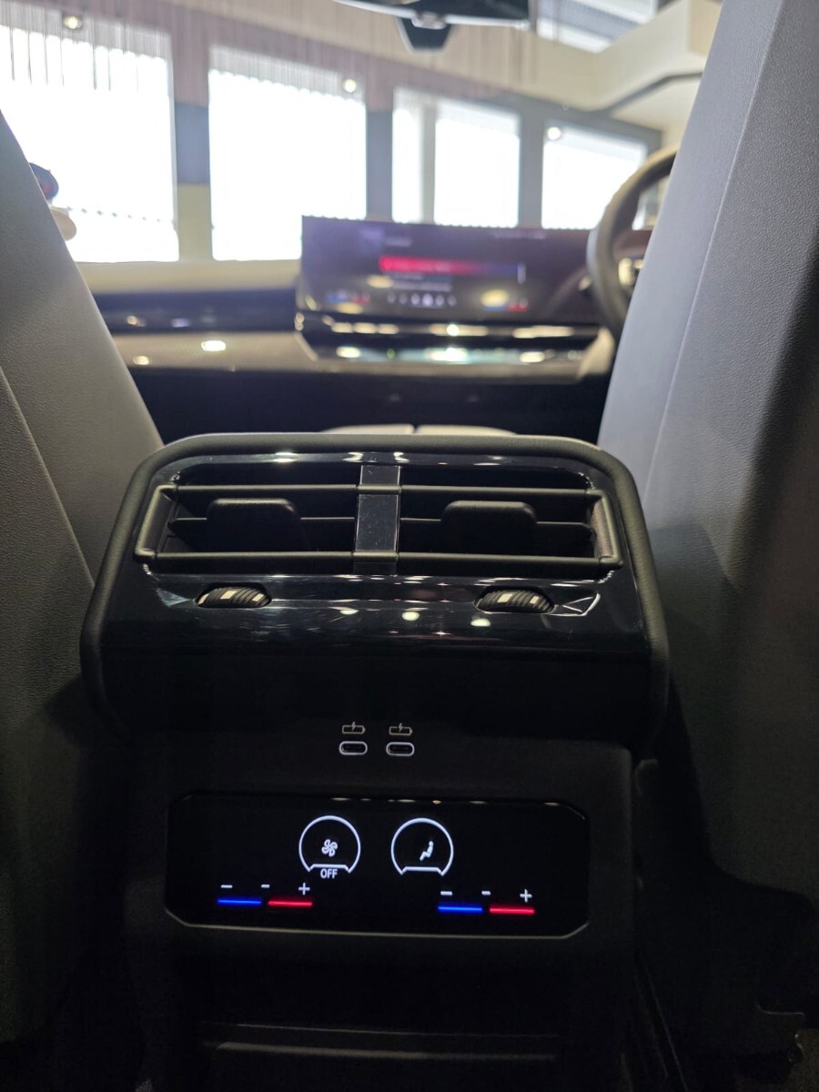 BMW i5 M60 XDRIVE