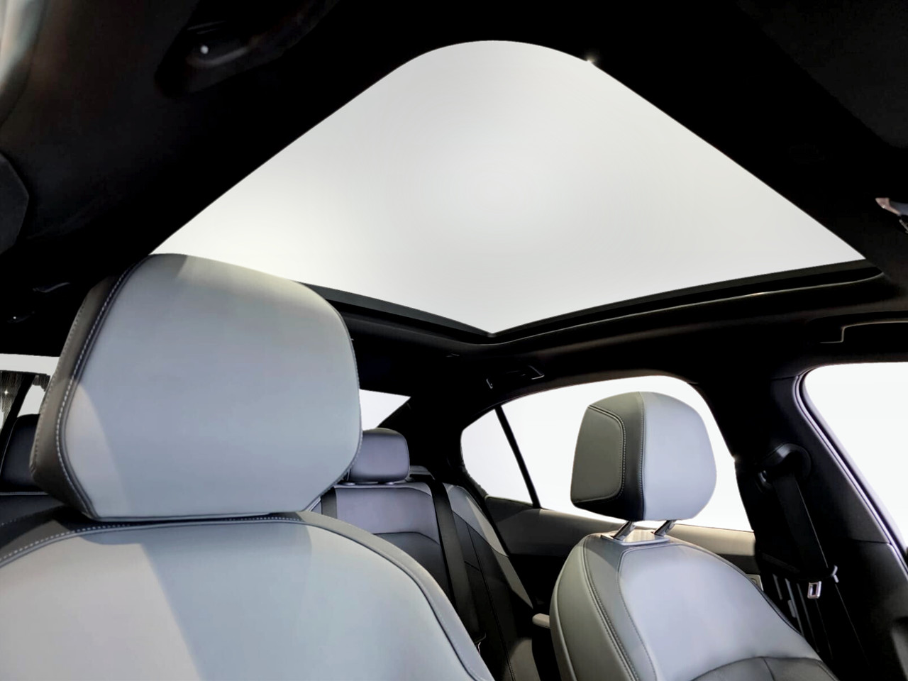 BMW i5 M60 XDRIVE