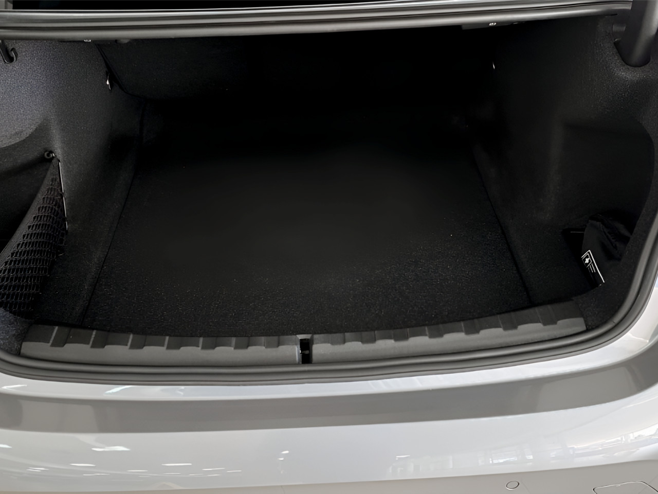 BMW 3 Series 320i M SPORT A/T