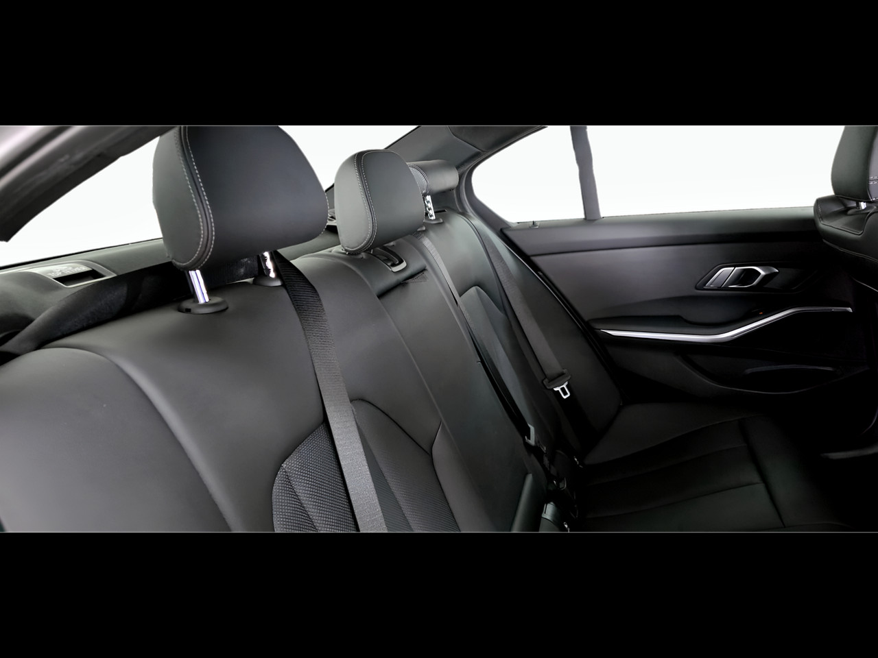 BMW 3 Series 320i M SPORT A/T