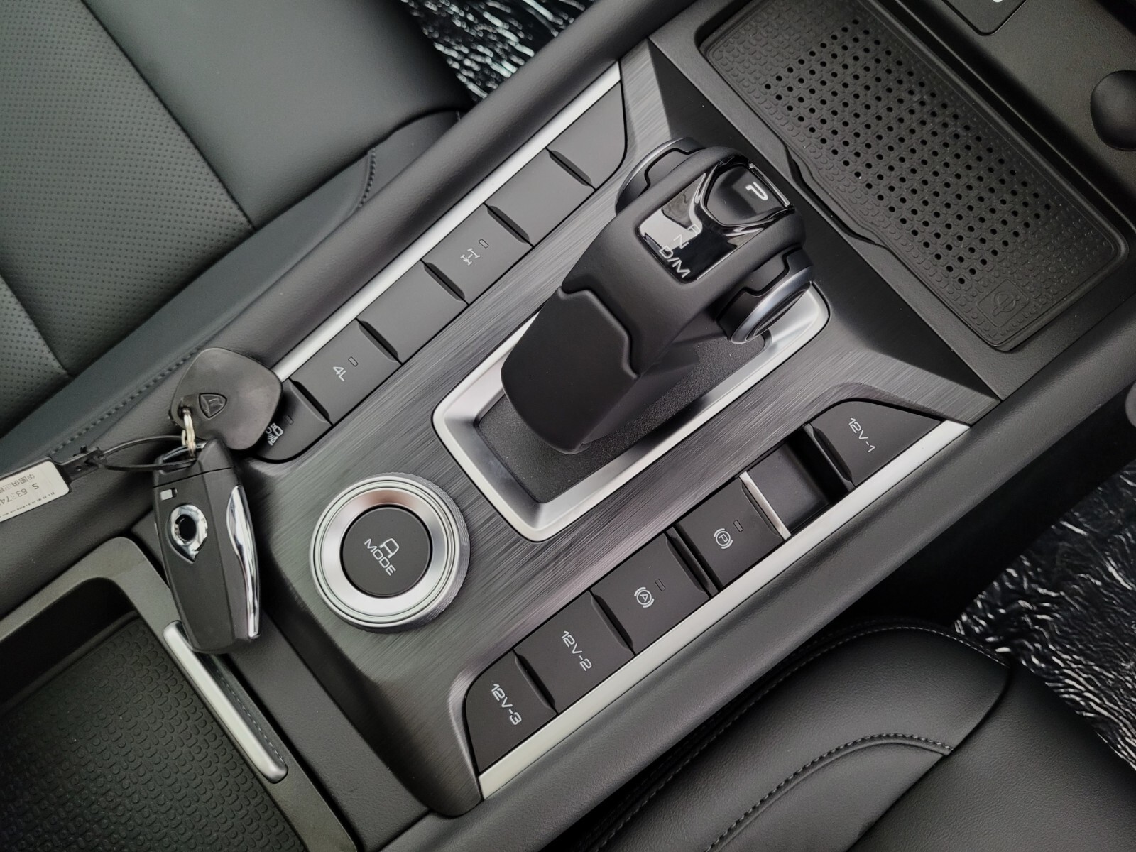 GWM P300 2.4TD LT 4X4 A/T D/C P/U