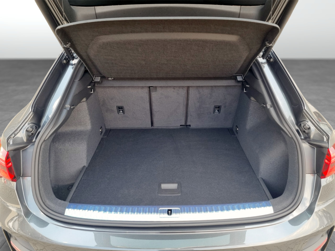 Audi Q3 SPORTBACK 40TFSI QUATTRO S LINE