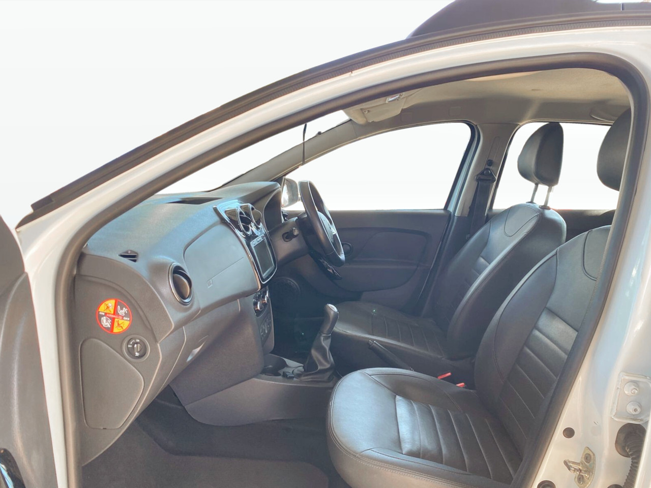 Renault SANDERO 66KW TURBO STEPWAY TECHROAD