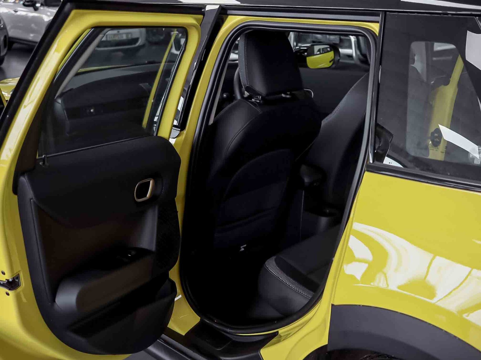 MINI Cooper C 5-DOOR