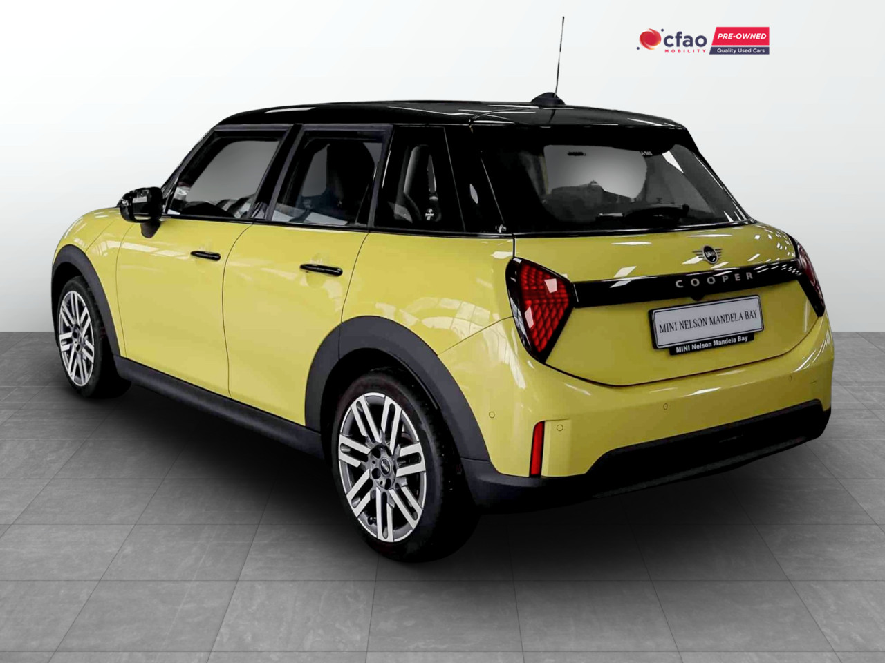 MINI Cooper C 5-DOOR
