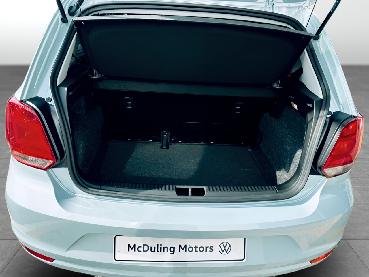 Volkswagen POLO VIVO HATCH 1.4 LIFE EDITION 15