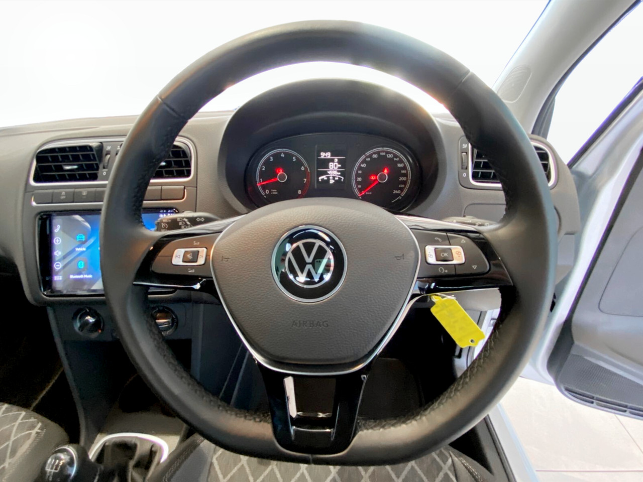 Volkswagen POLO VIVO HATCH 1.6 STYLE