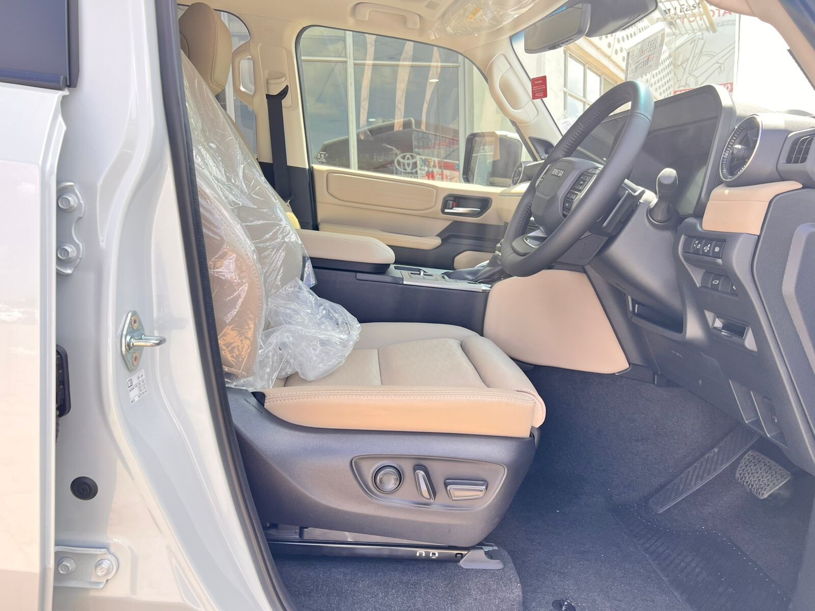 Toyota Land Cruiser Prado 2.8GD VX-L