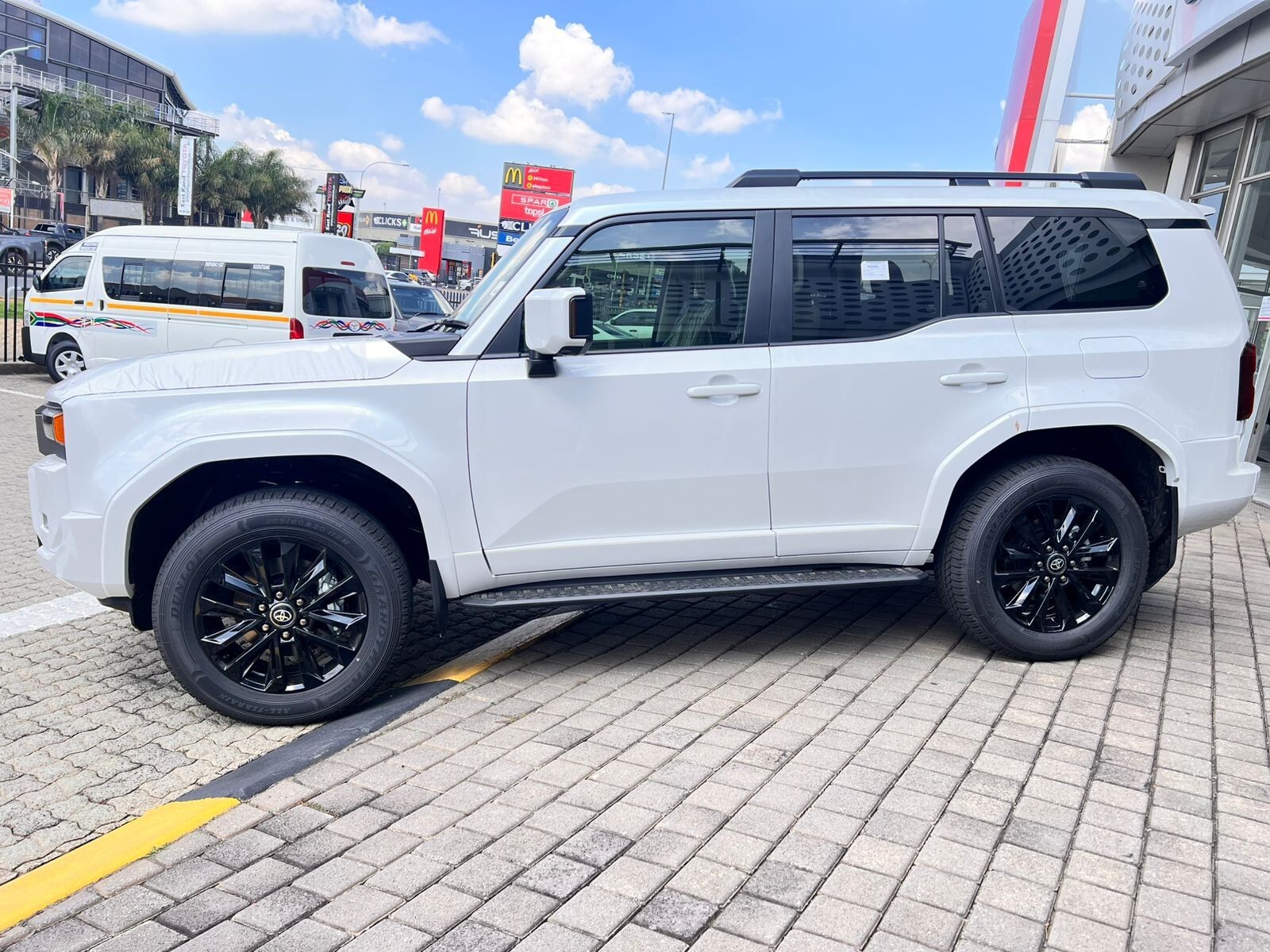 Toyota Land Cruiser Prado 2.8GD VX-L