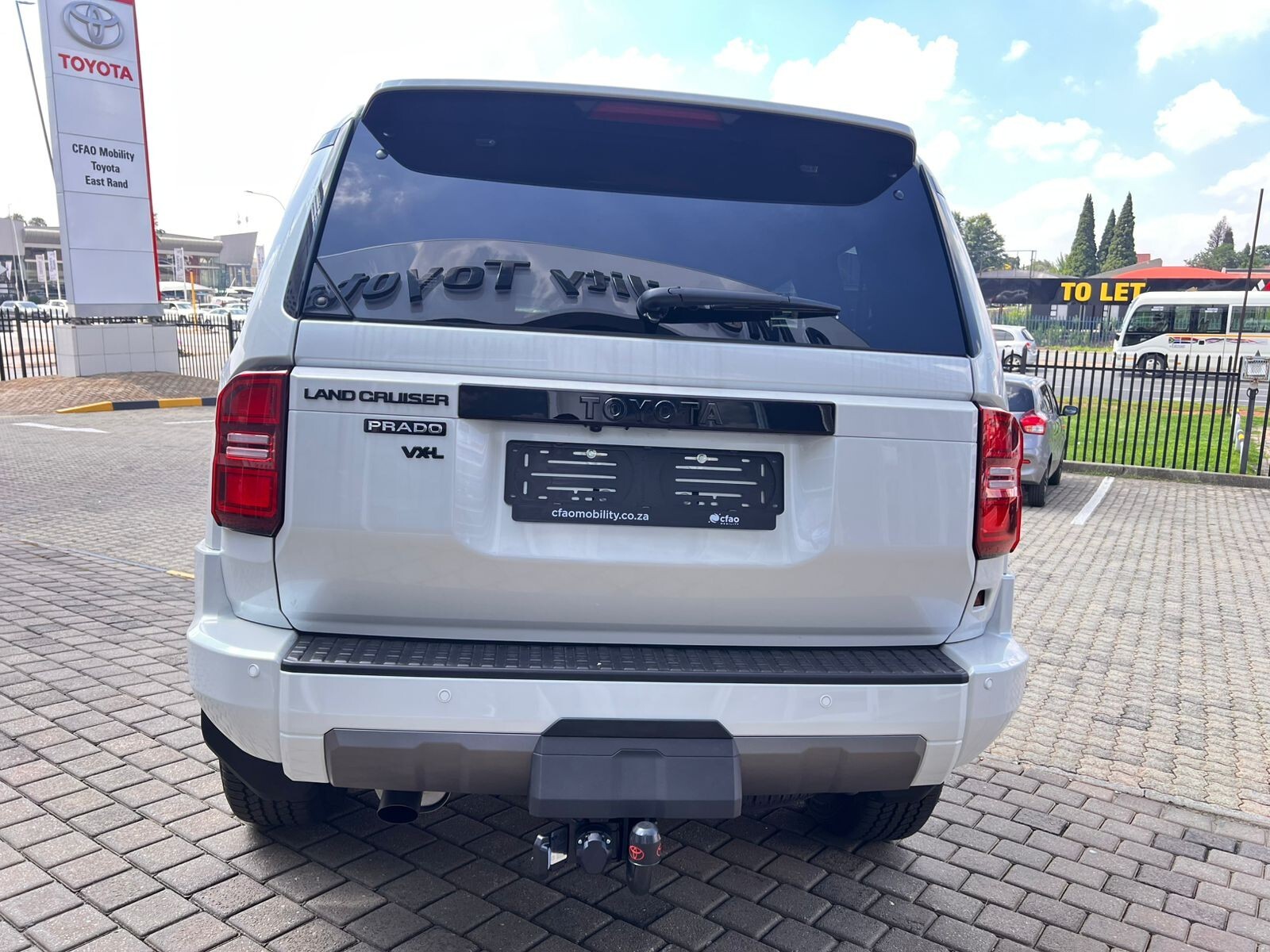 Toyota Land Cruiser Prado 2.8GD VX-L