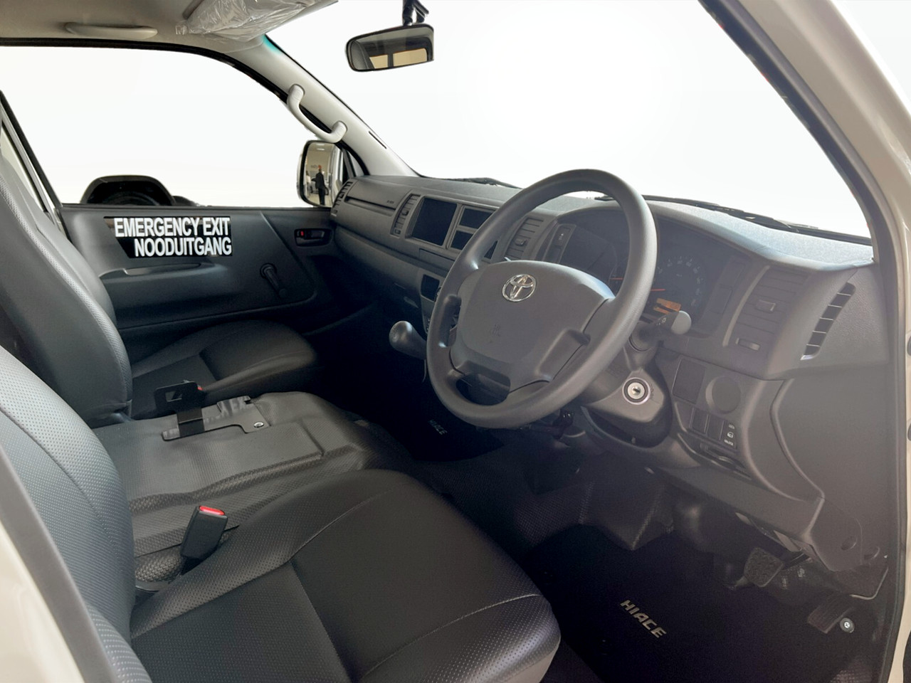 Toyota QUANTUM 2.7 SES-FIKILE