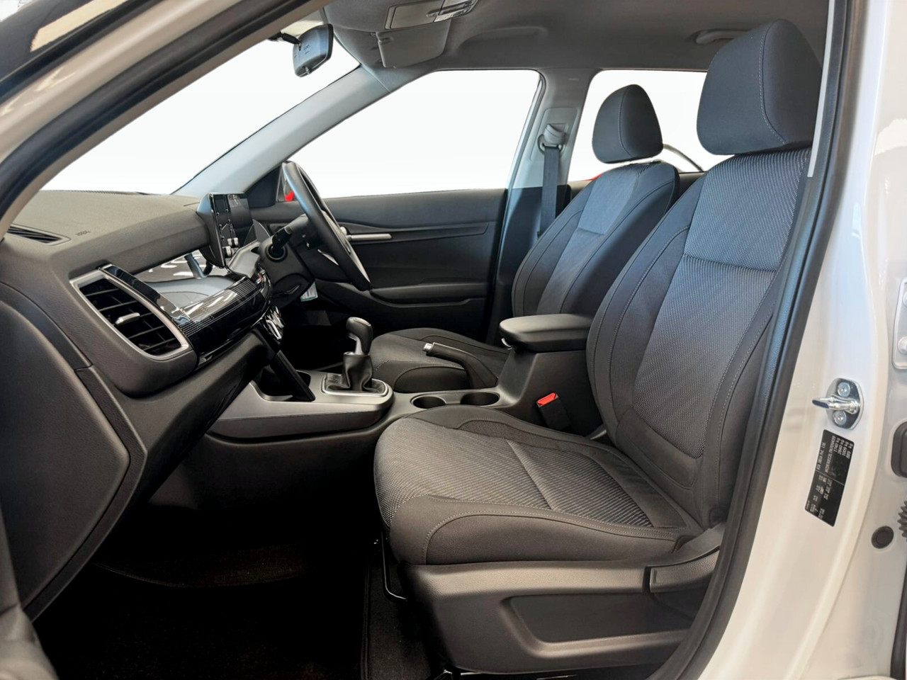 Kia SELTOS 1.5 LS MT