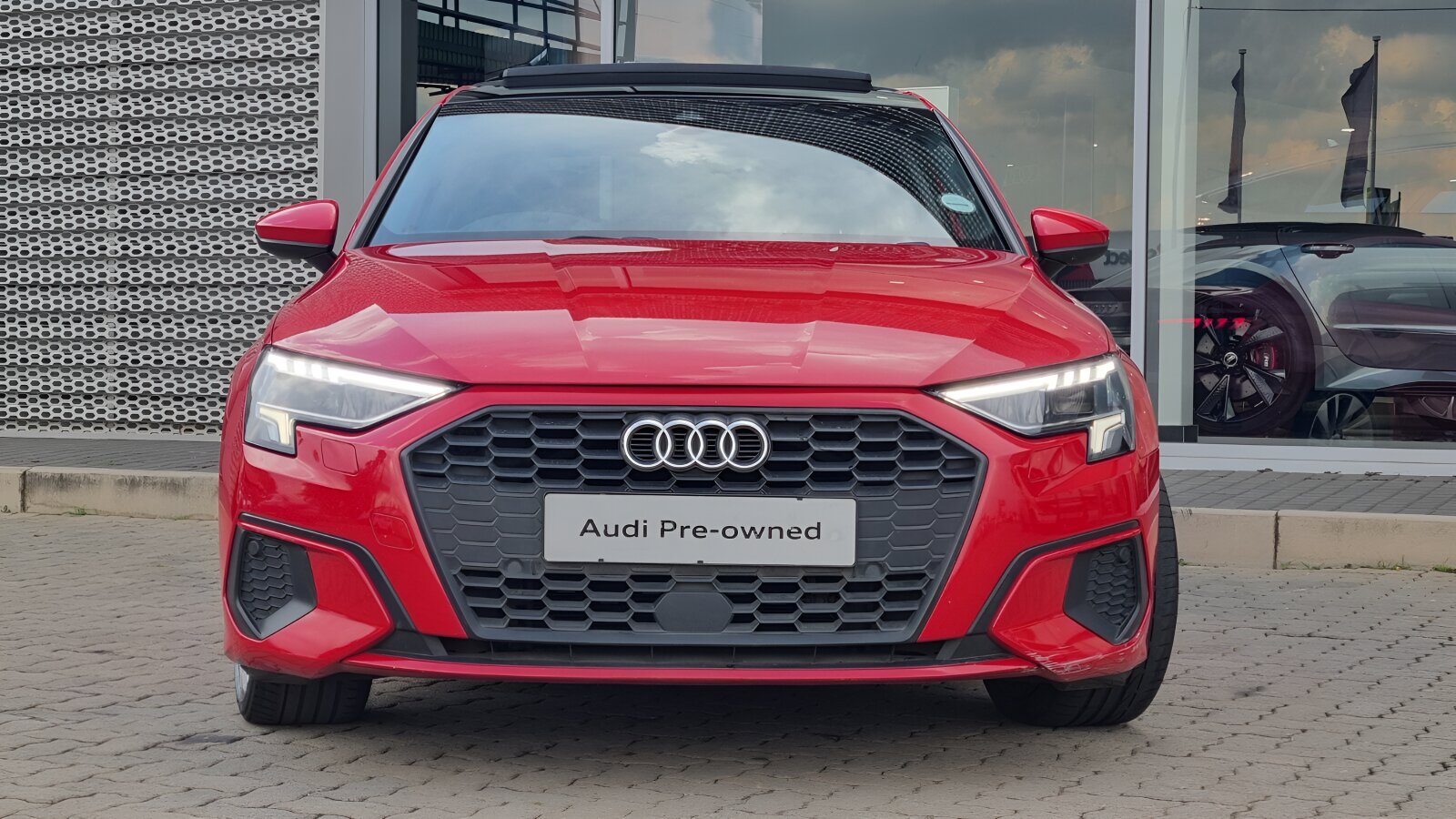 Audi A3 SEDAN 35TFSI
