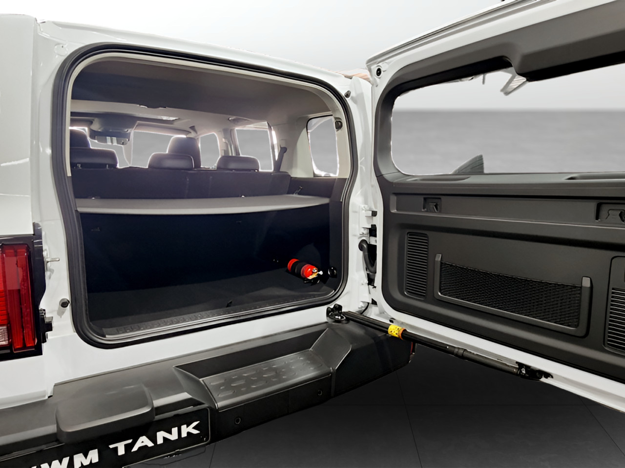 GWM TANK 300 2.4T LUXURY