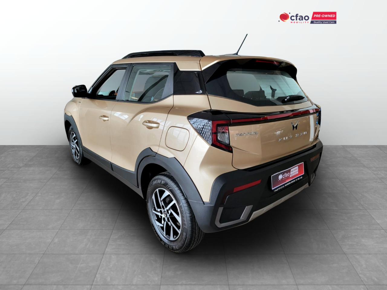 Mahindra XUV 3XO 1.2T AX5 AUTO