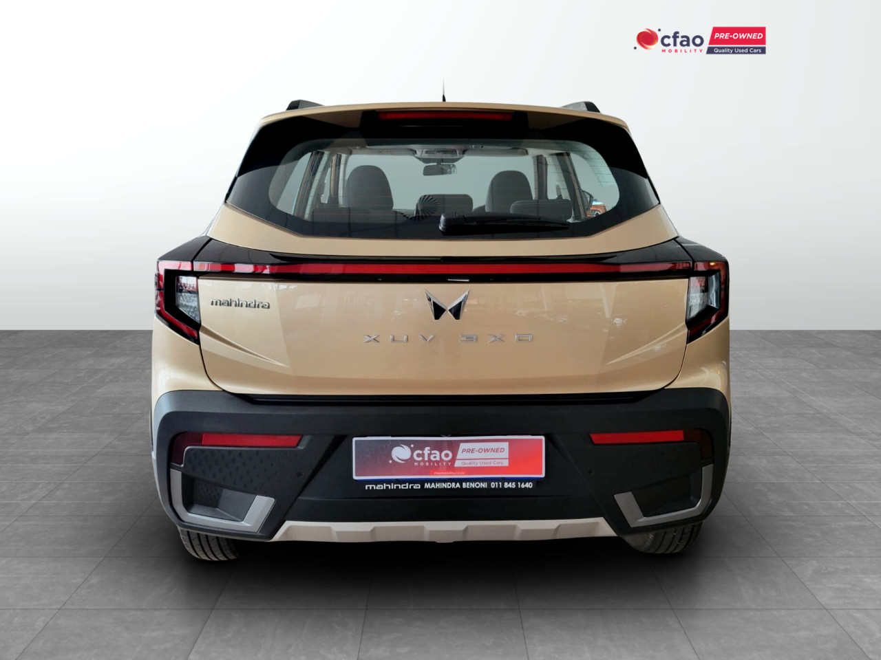 Mahindra XUV 3XO 1.2T AX5 AUTO