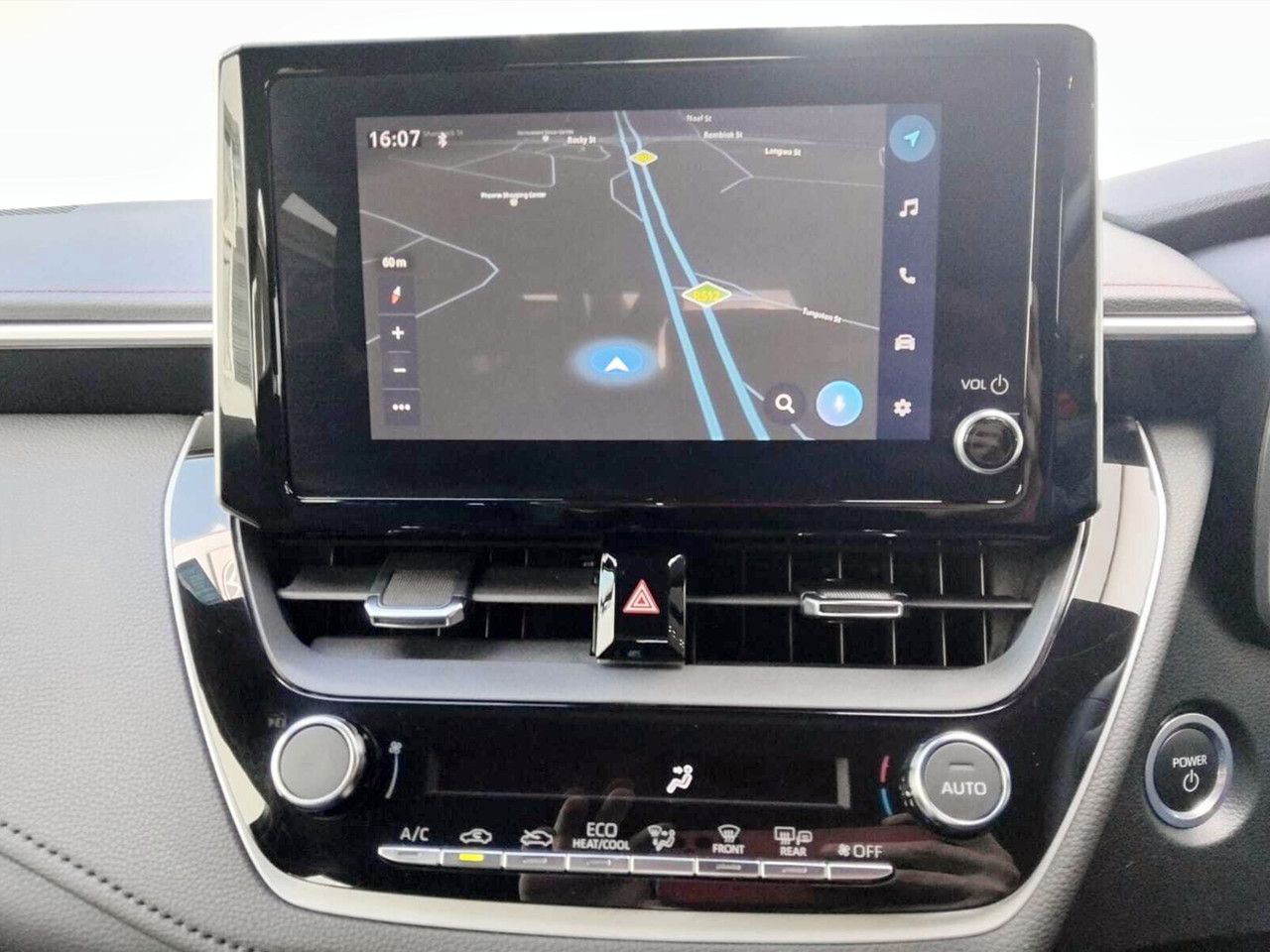 Toyota Corolla 1.8 HYBRID XR