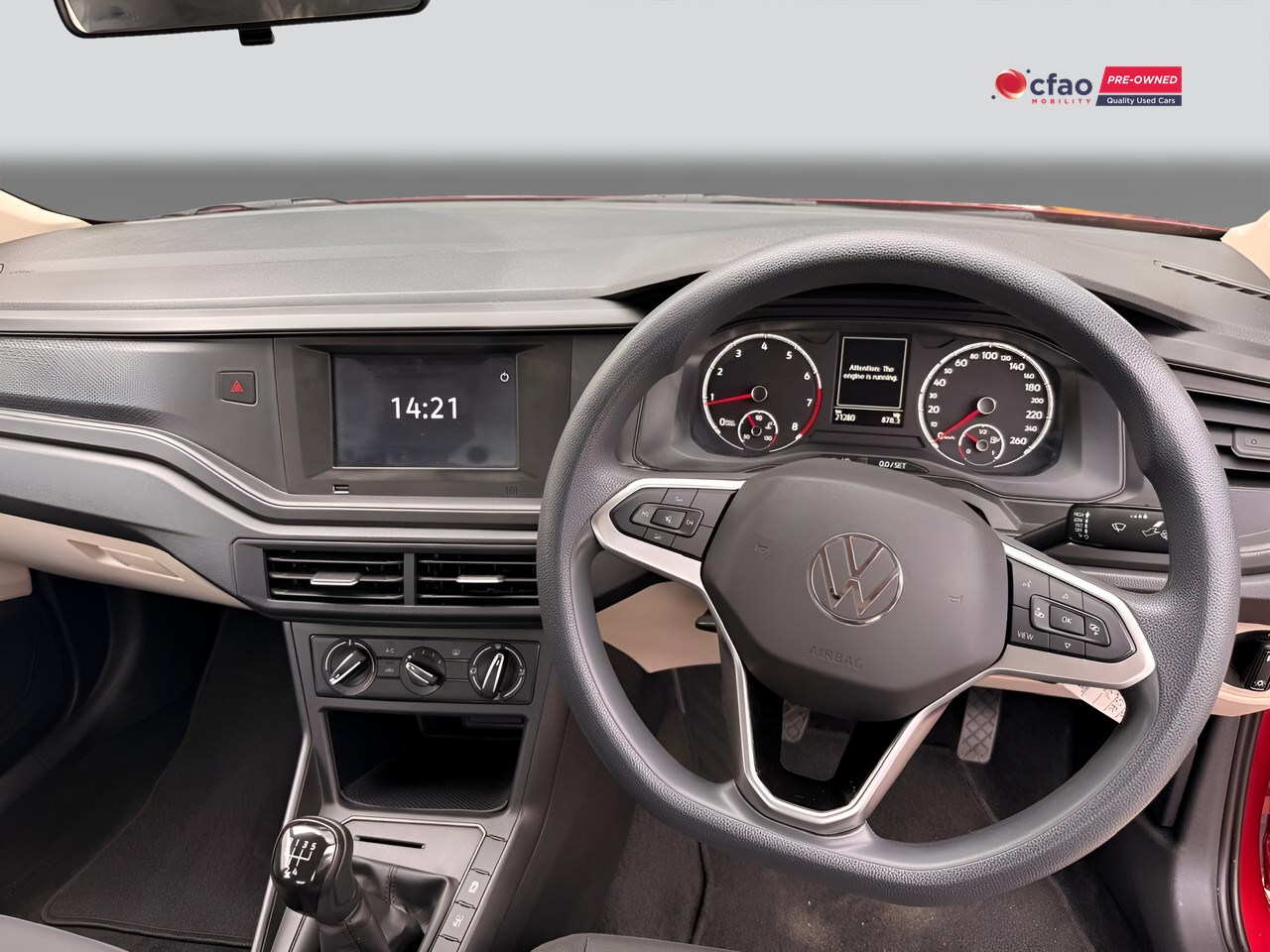 Volkswagen Polo SEDAN 1.6 MANUAL