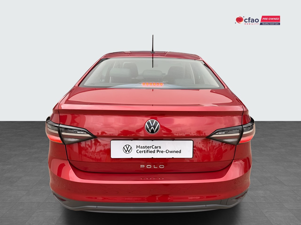Volkswagen Polo SEDAN 1.6 MANUAL