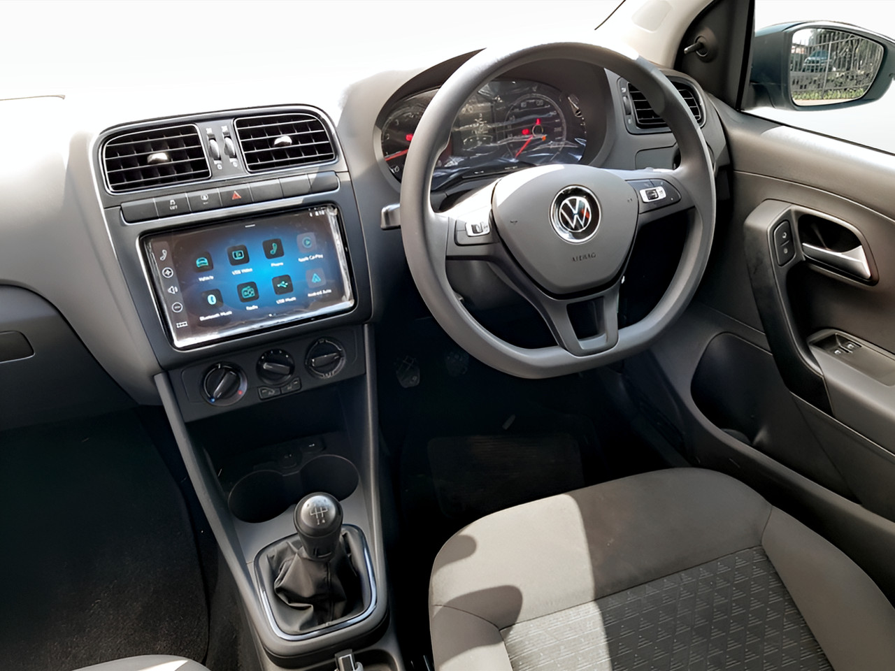 Volkswagen POLO VIVO HATCH 1.4