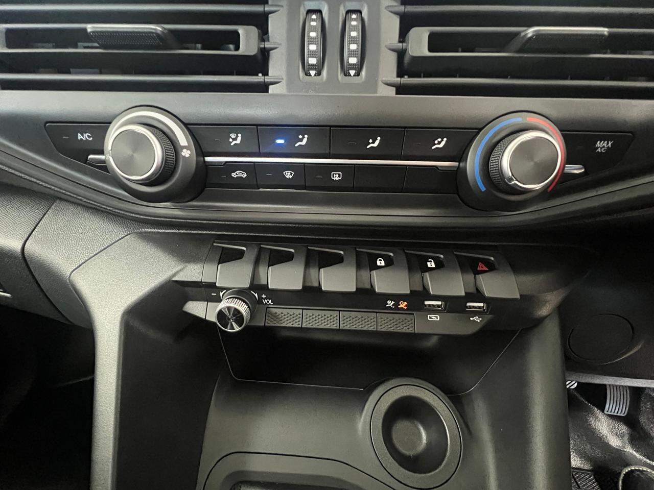Peugeot LANDTREK 1.9TD DOUBLE CAB PROFESSIONAL