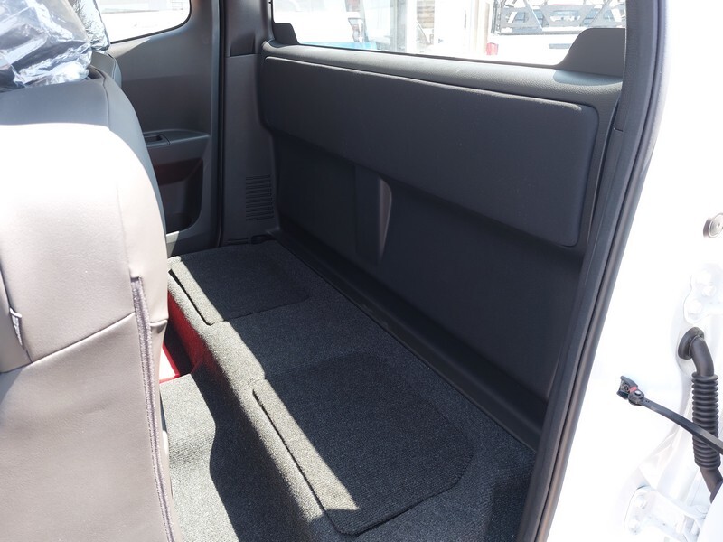 Isuzu D-Max 1.9TD EXTENDED CAB LS MANUAL