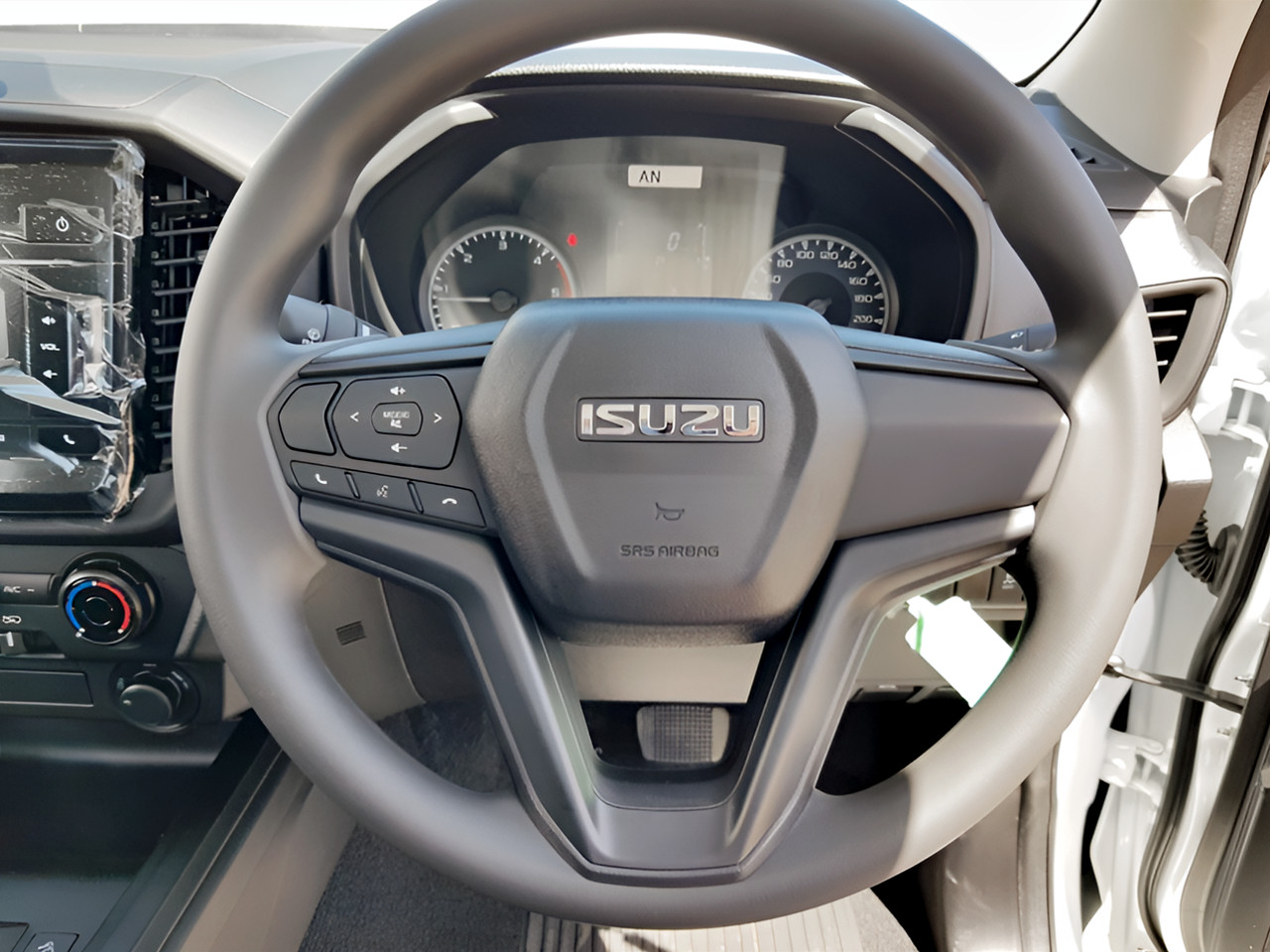 Isuzu D-Max 1.9TD SINGLE CAB L 4X4 AUTO