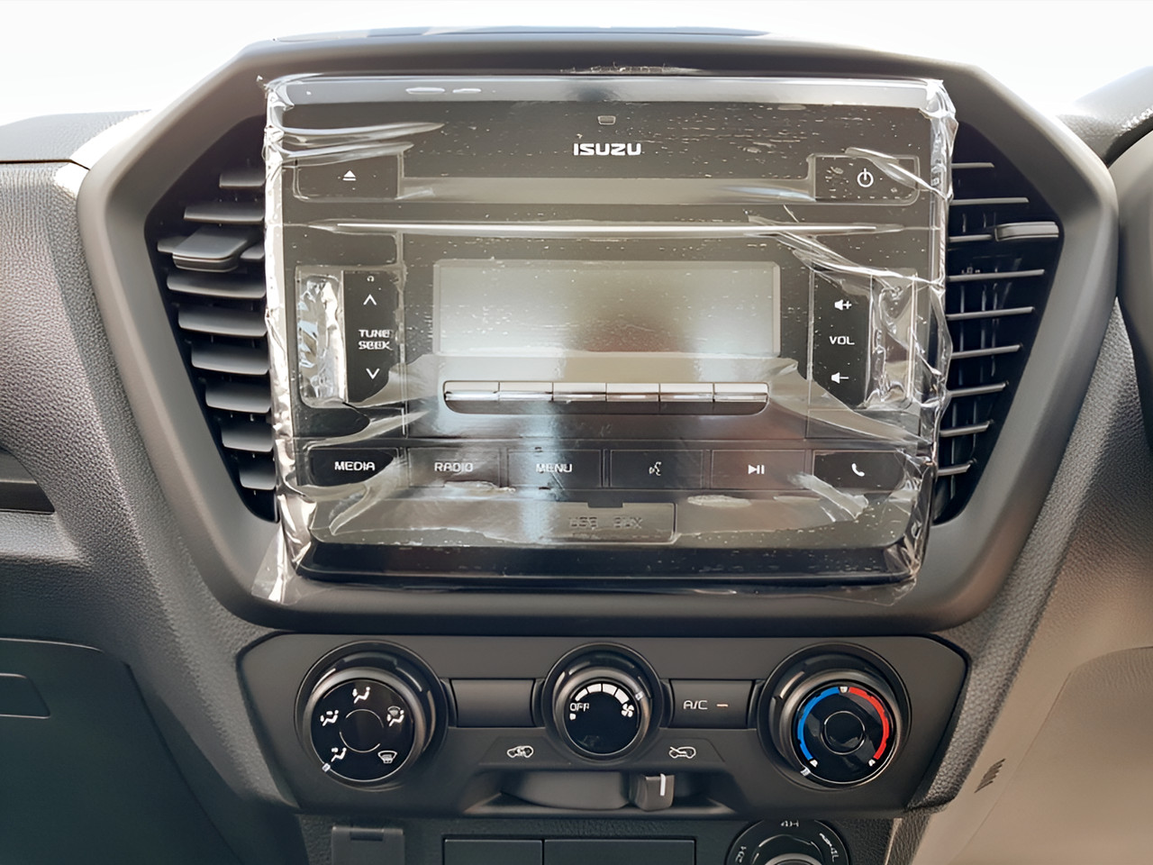 Isuzu D-Max 1.9TD SINGLE CAB L 4X4 AUTO