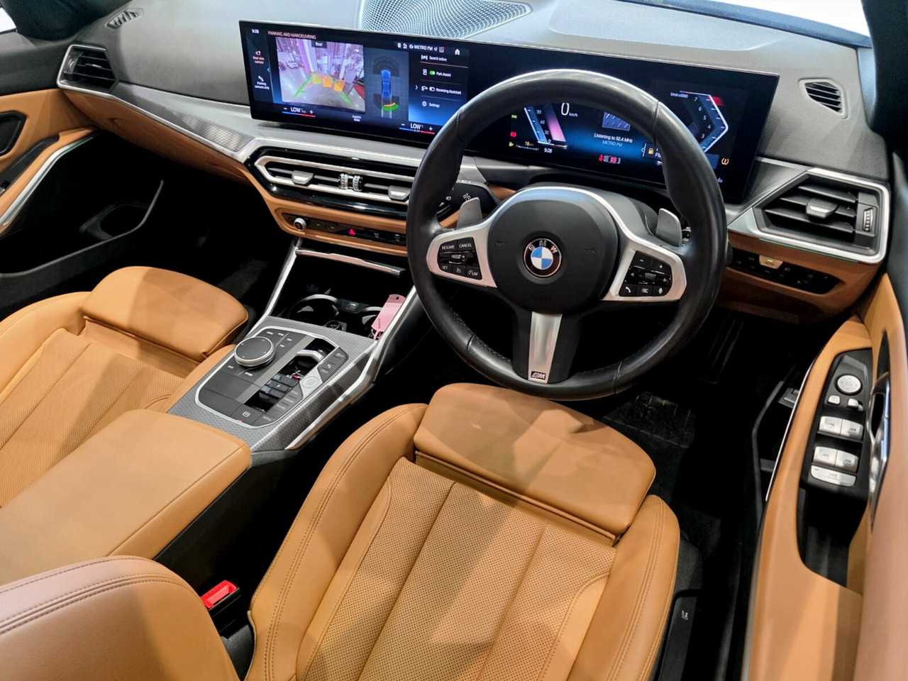BMW 3 Series 320i M SPORT A/T