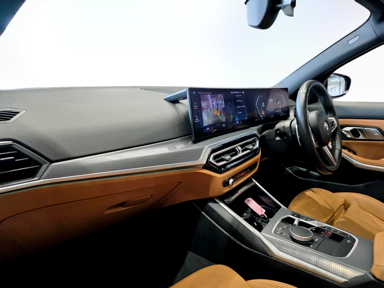 BMW 3 Series 320i M SPORT A/T