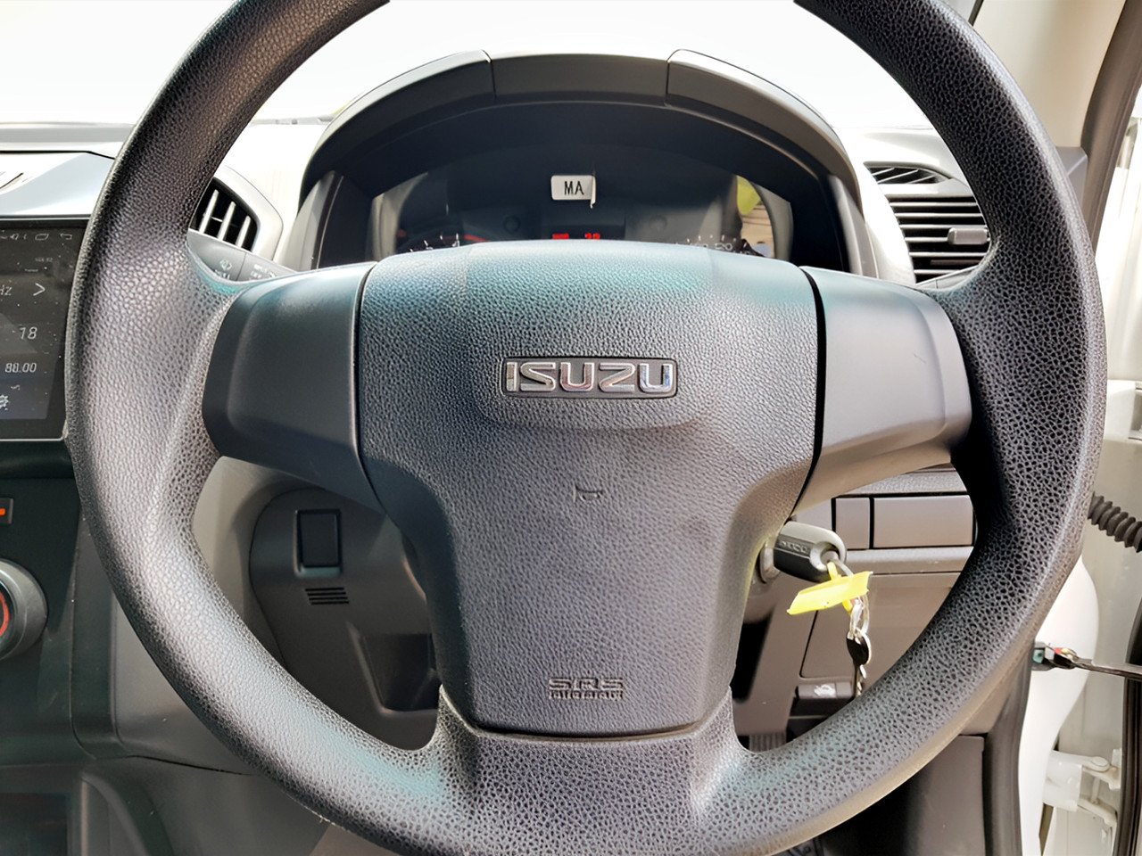 Isuzu D-Max 250 FLEETSIDE SAFETY
