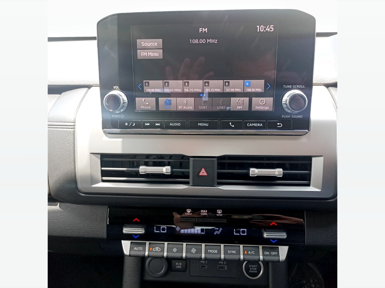 Mitsubishi TRITON 2.4DI-D DOUBLE CAB GLS AUTO