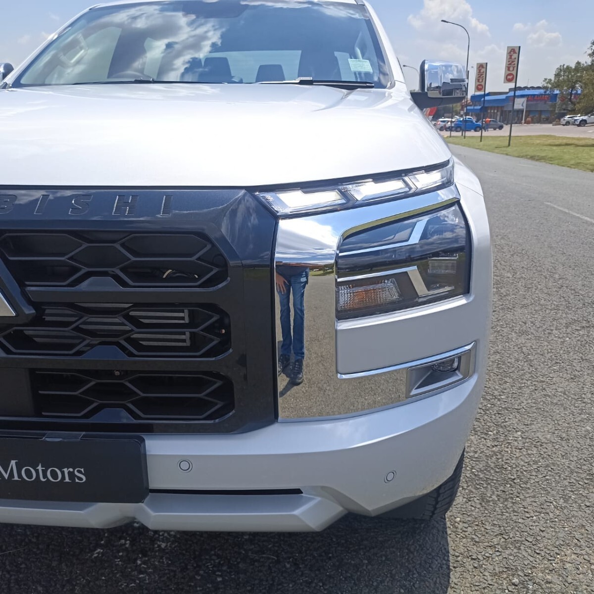 Mitsubishi TRITON 2.4DI-D DOUBLE CAB GLS AUTO