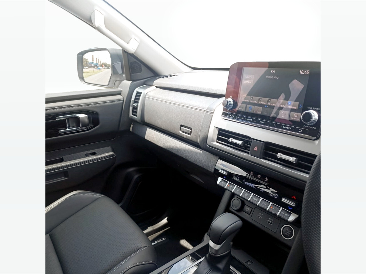 Mitsubishi TRITON 2.4DI-D DOUBLE CAB GLS AUTO