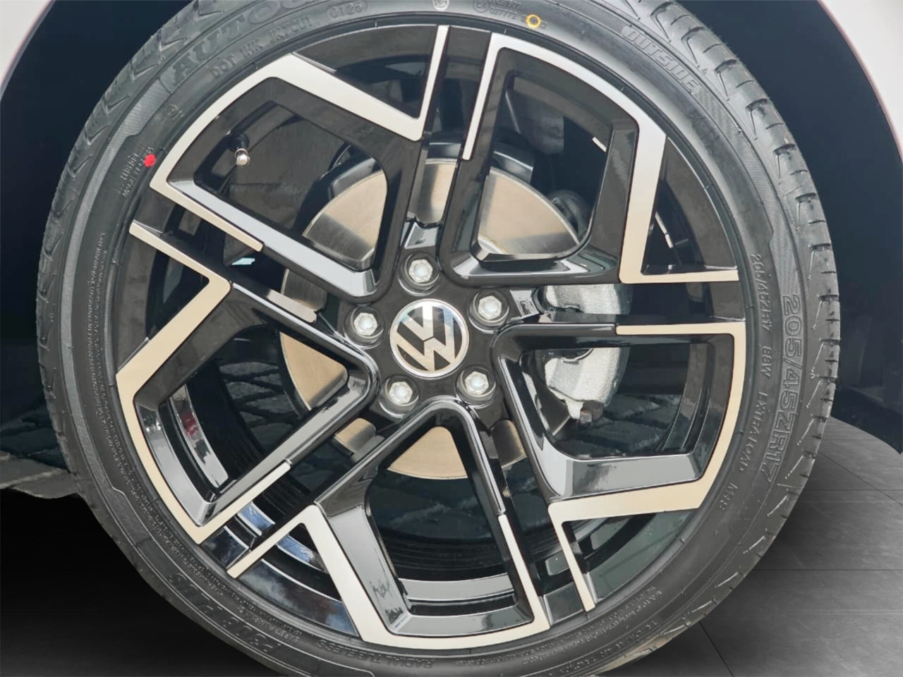 Volkswagen Polo HATCH 1.0TSI 70KW