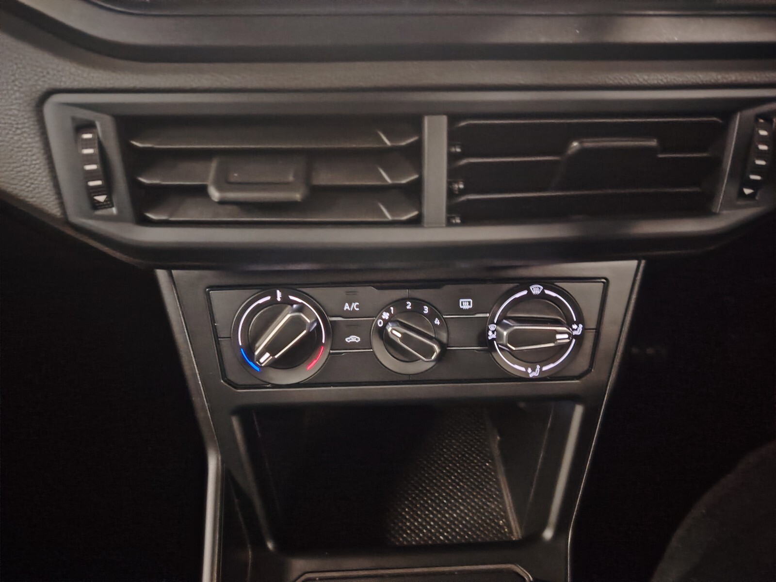 Volkswagen Polo 1.0 TSI LIFE DSG