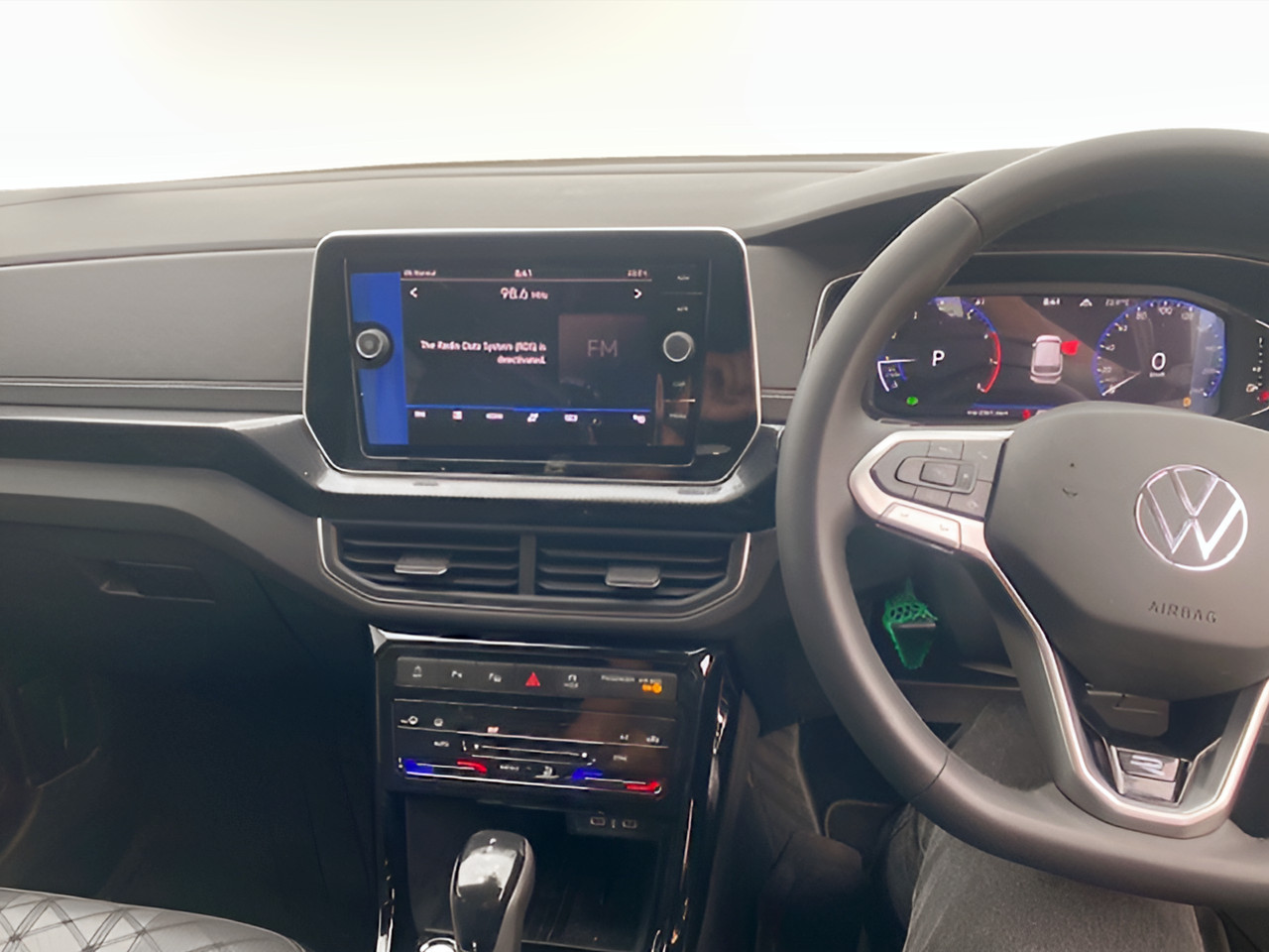 Volkswagen T-cross 1.0TSI R-LINE