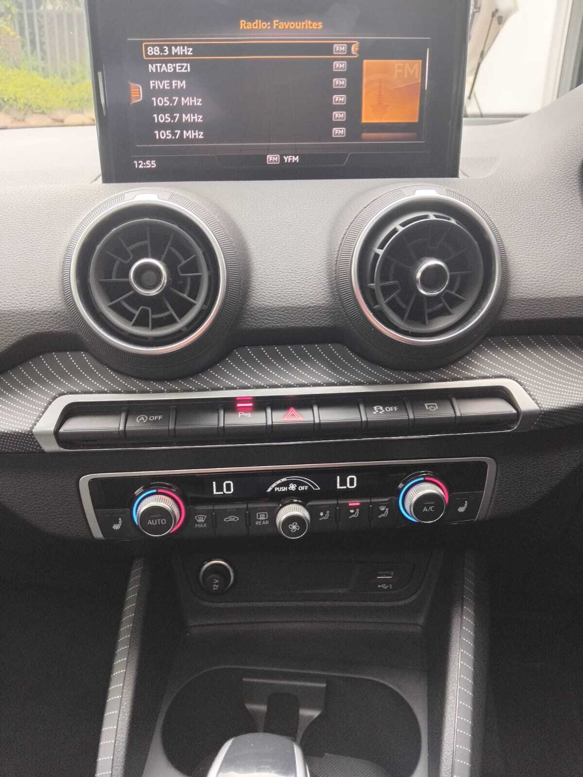 Audi Q2 35TFSI BLACK EDITION