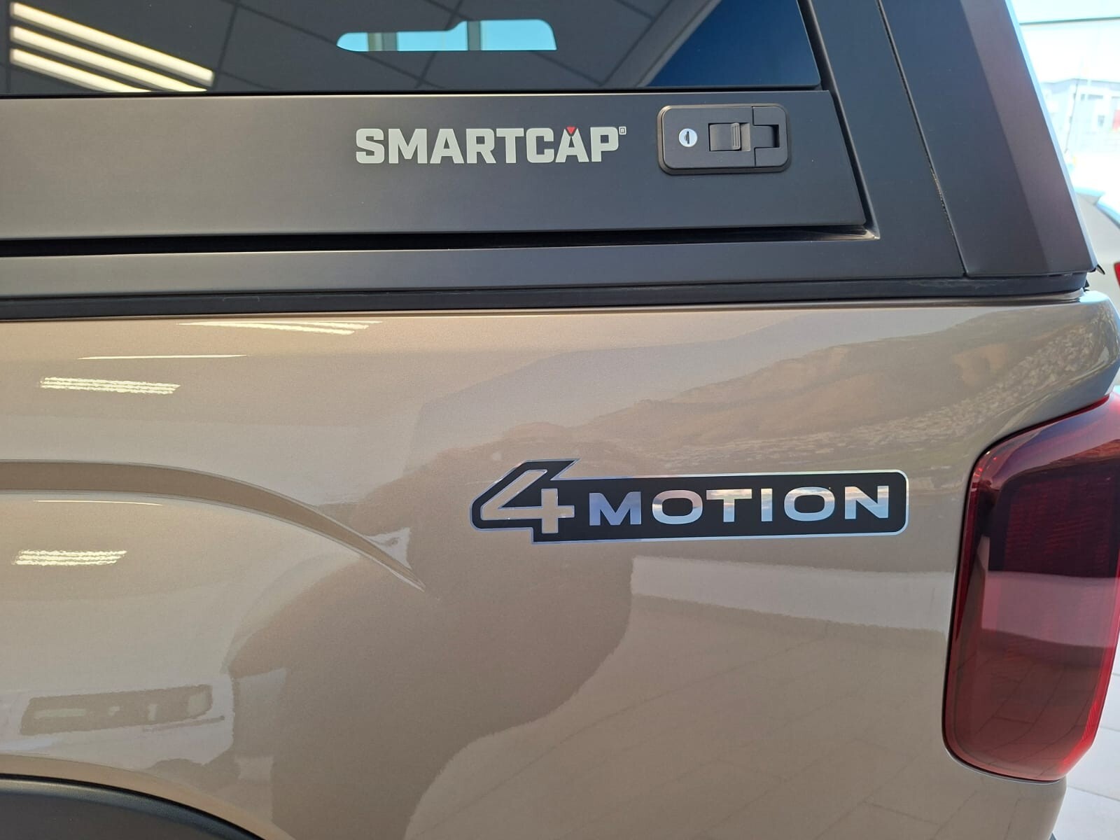 Volkswagen Amarok 2.0TDI DOUBLE CAB LIFE 4MOTION AUTO