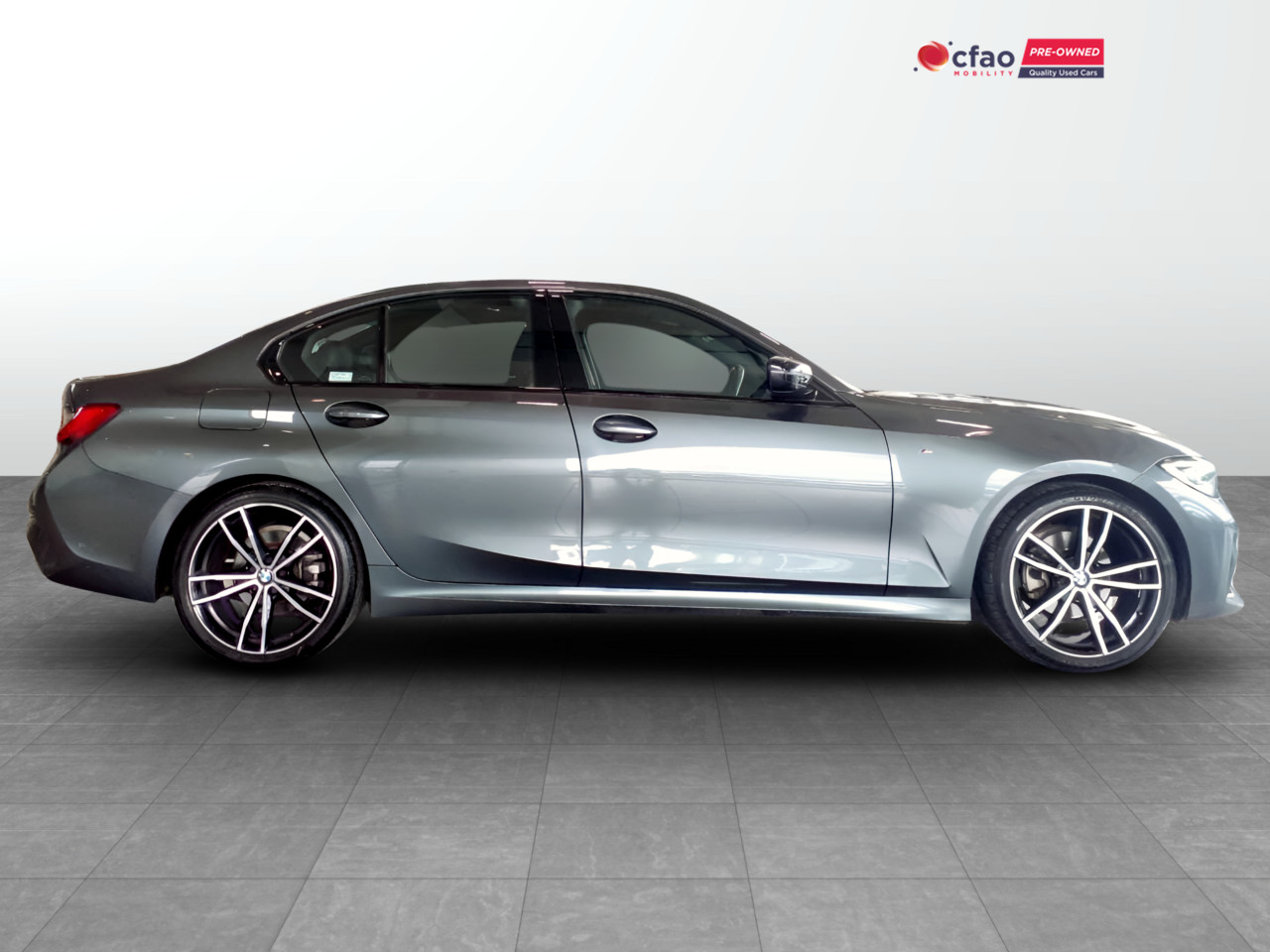 BMW 3 Series 320i M SPORT A/T