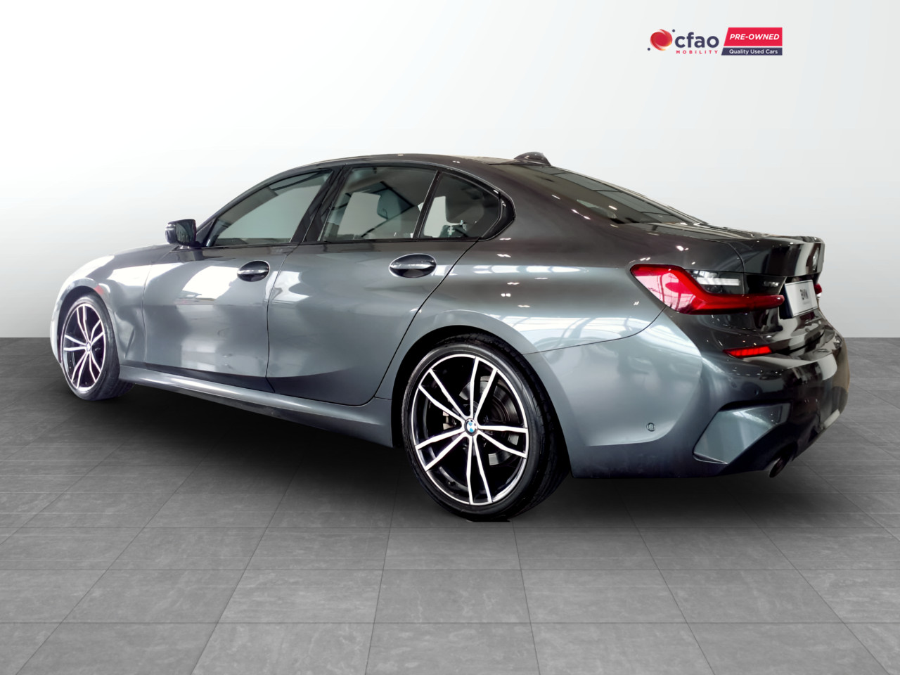 BMW 3 Series 320i M SPORT A/T