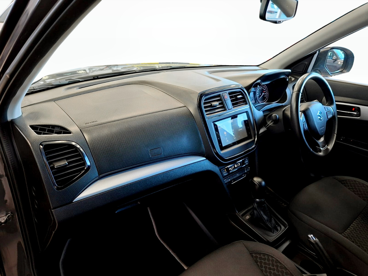 Suzuki Vitara BREZZA 1.5 GLX A/T