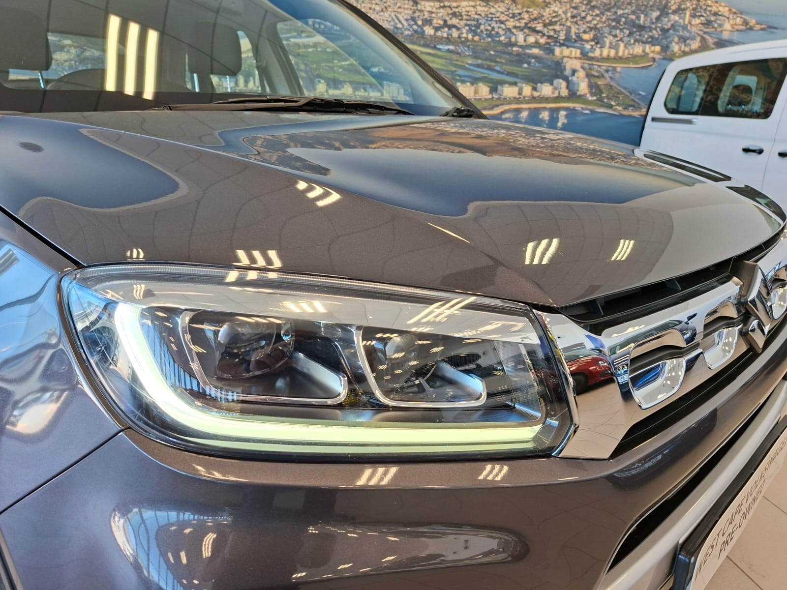 Suzuki Vitara BREZZA 1.5 GLX A/T