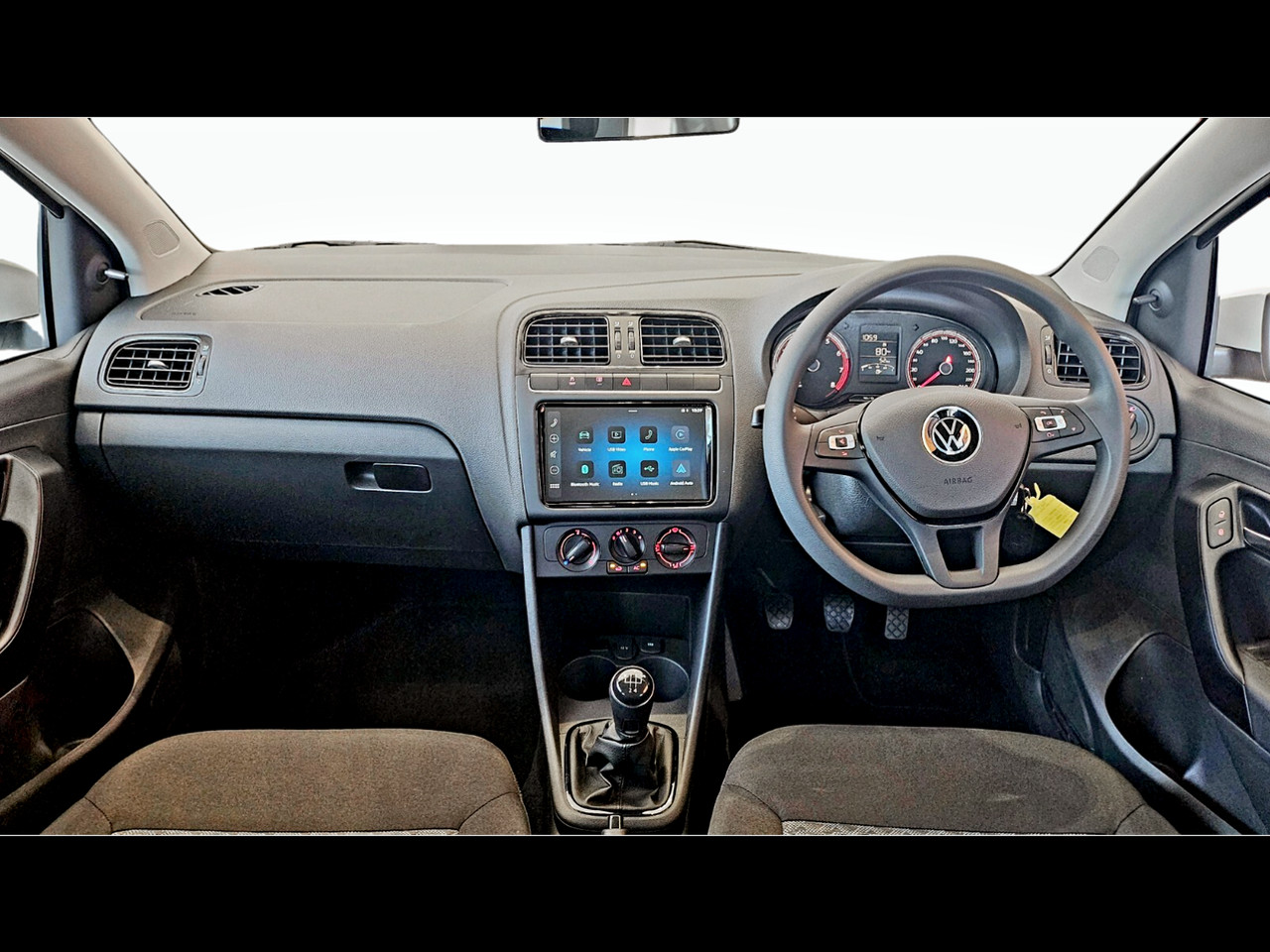 Volkswagen POLO VIVO 1.4 LIFE