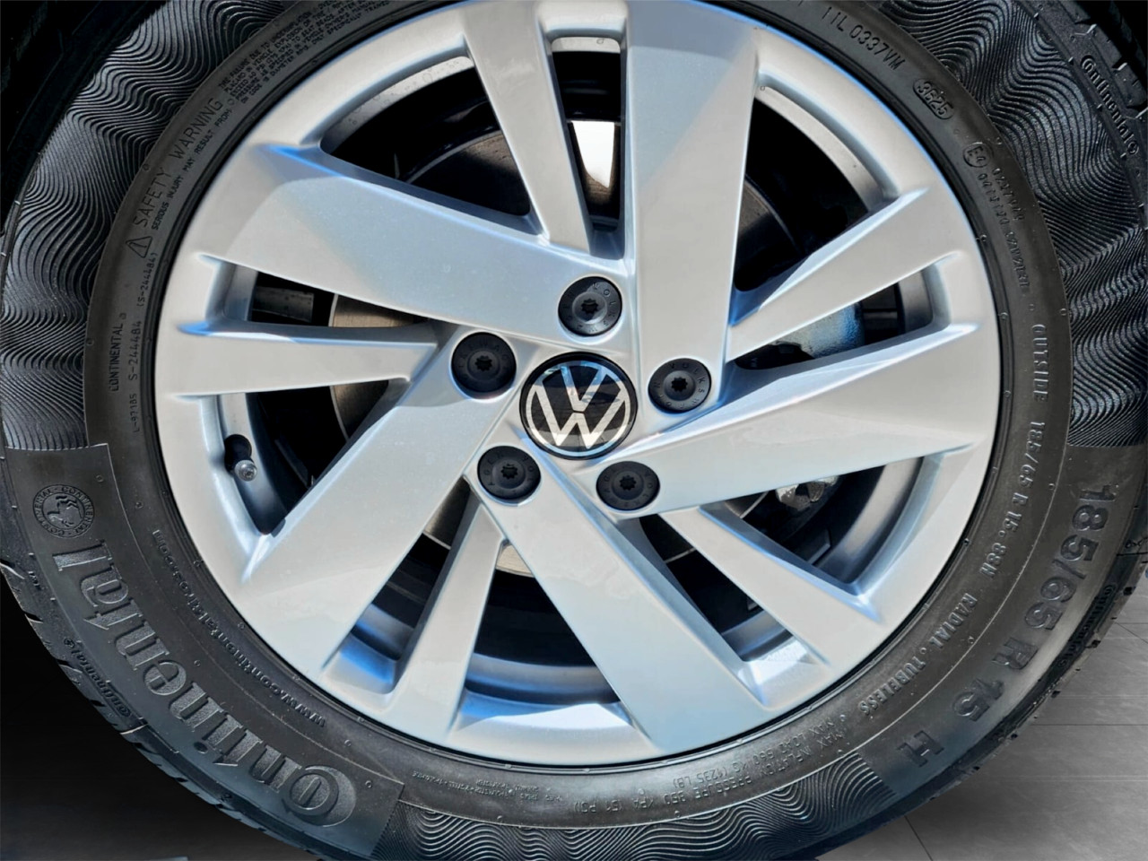 Volkswagen Polo HATCH 1.0TSI 70KW