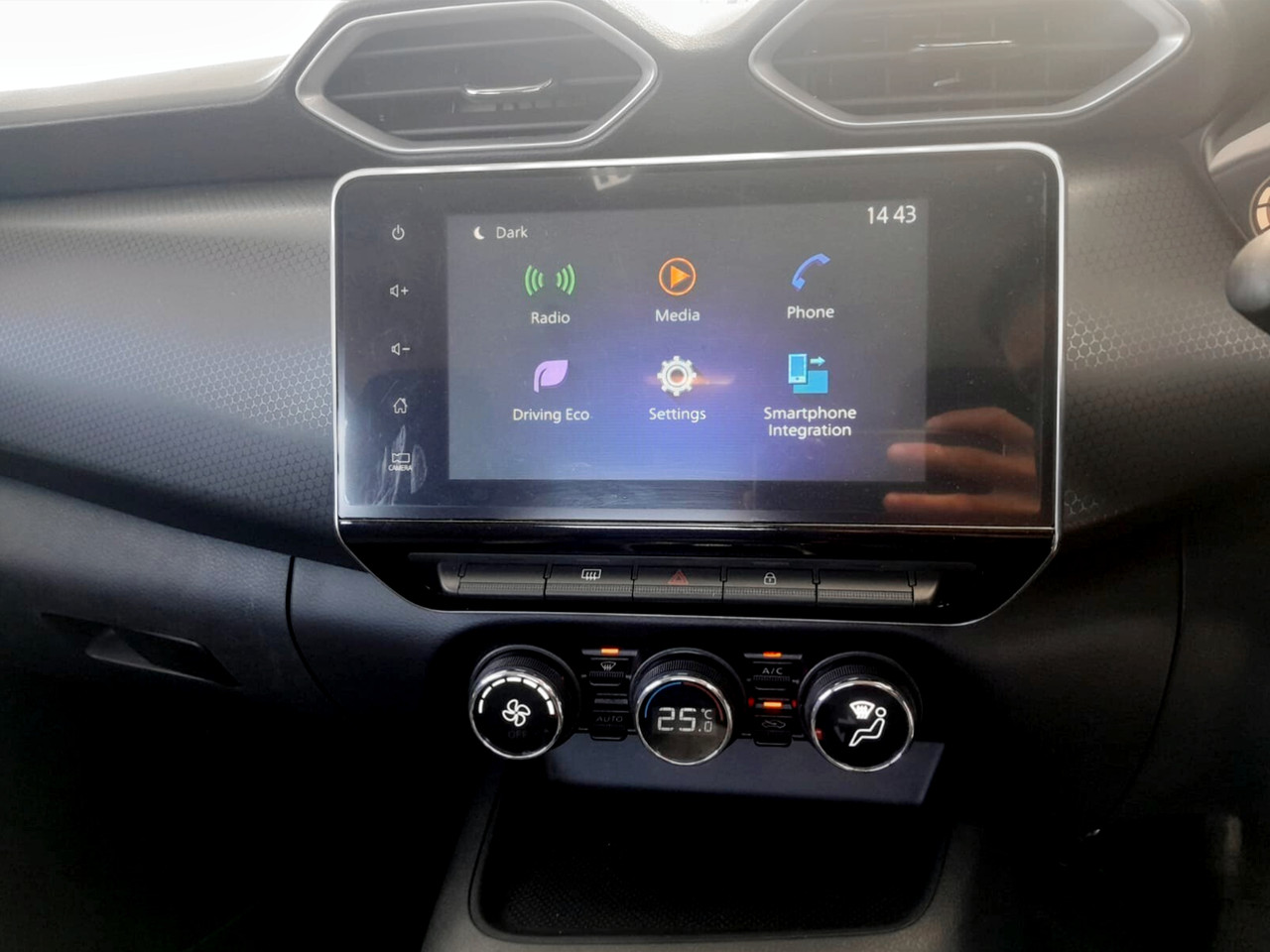 Nissan MAGNITE 1.0 TURBO ACENTA PLUS AUTO