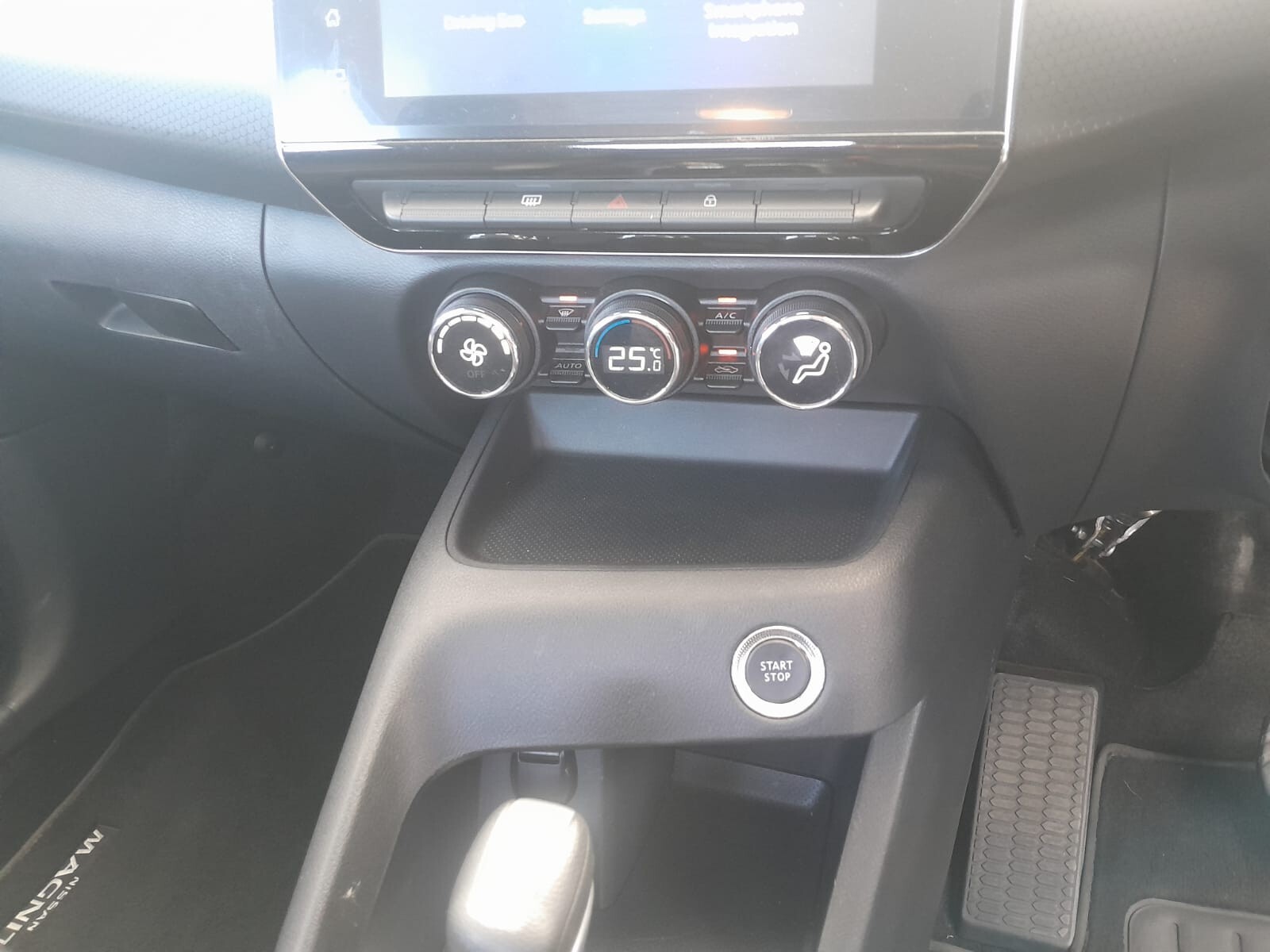 Nissan MAGNITE 1.0 TURBO ACENTA PLUS AUTO
