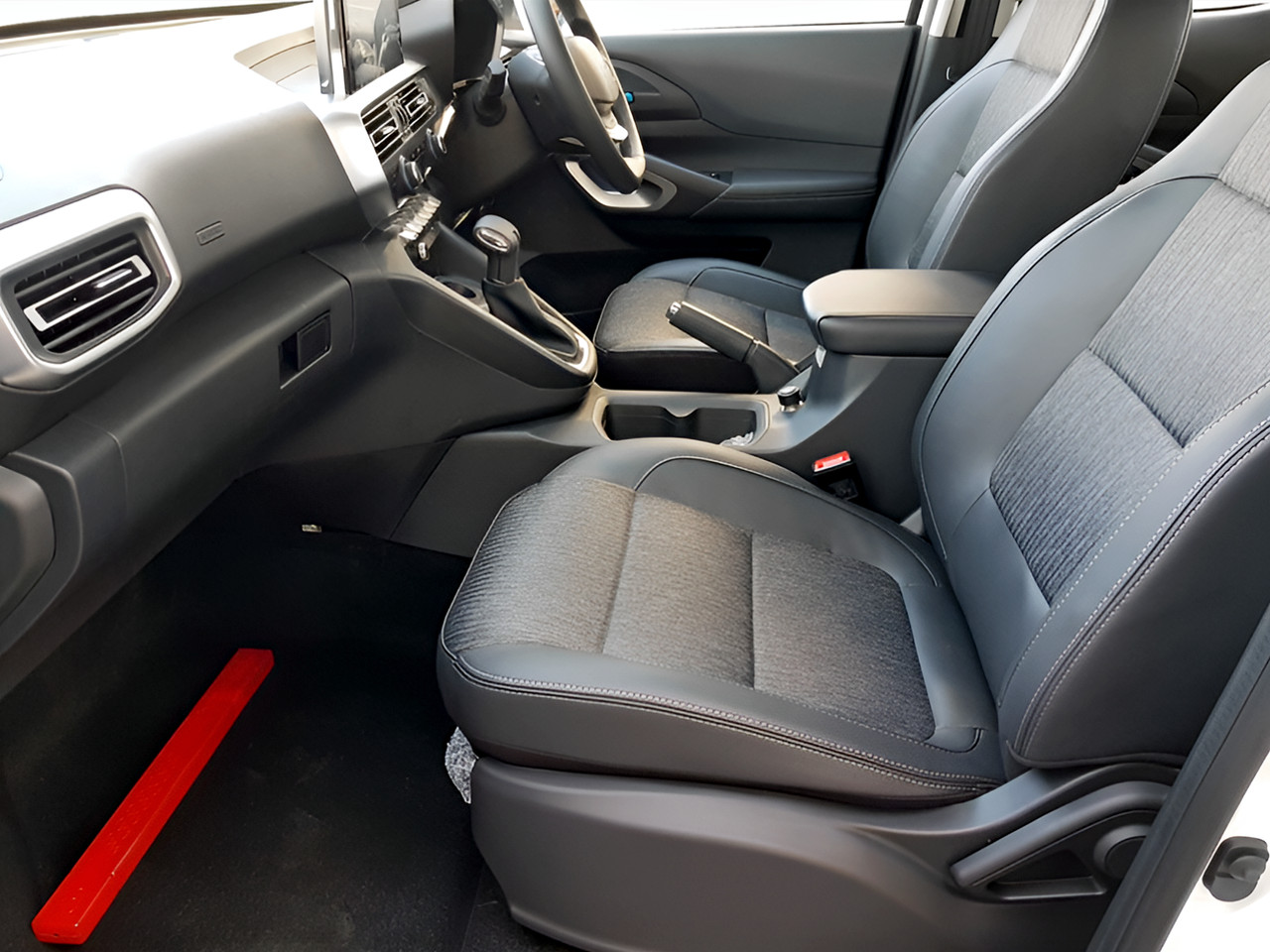 Peugeot LANDTREK 1.9D ALLURE P/U D/C A/T