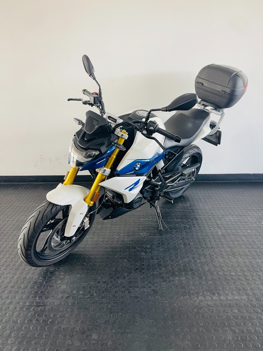BMW G310 R LIGHT WHITE
