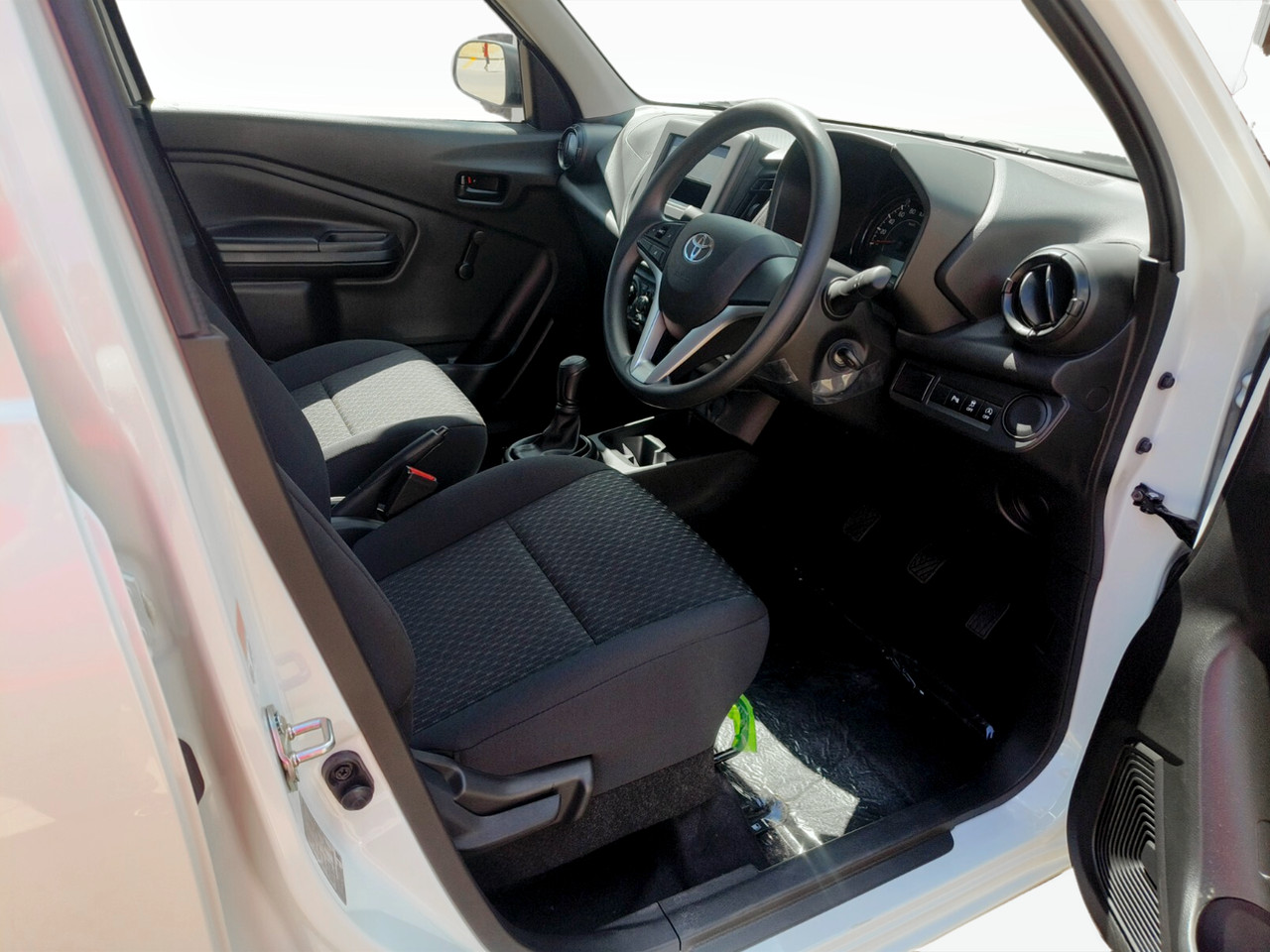 Toyota Vitz 1.0